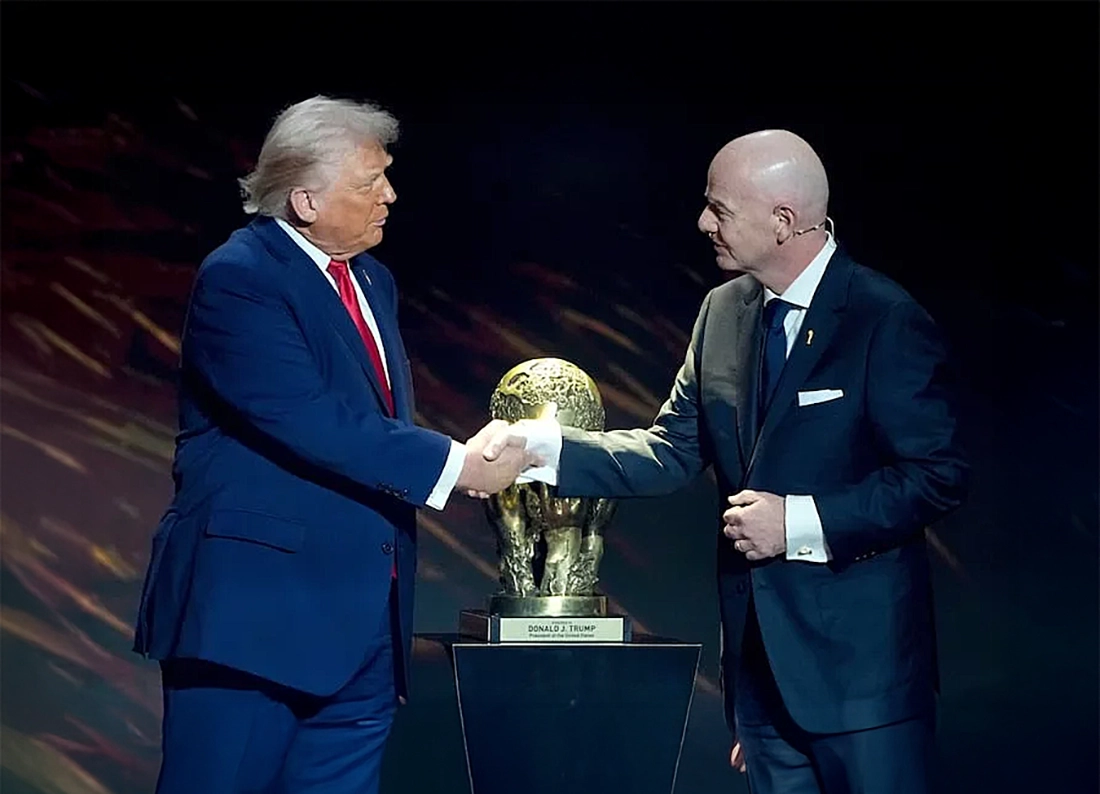 Trump con Infantino